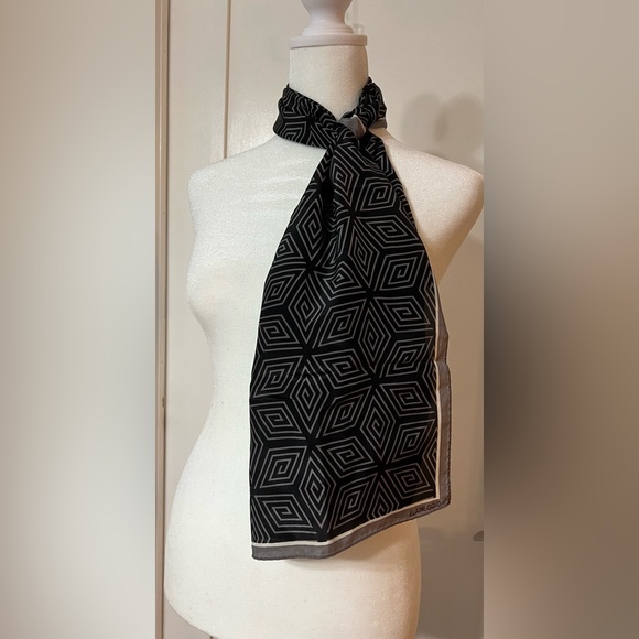 Vtg 100%Silk Scarf - Elaine Gold for Collection XIIX Black Grey Geometric NWT - Picture 5 of 12
